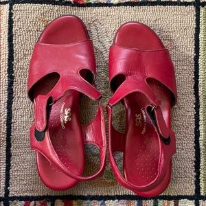 SAS Tripad Comfort Red Sandals